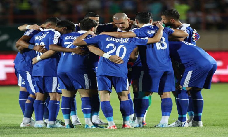 تا ساعاتی دیگر تکلیف نیمکت استقلال مشخص می‌شود