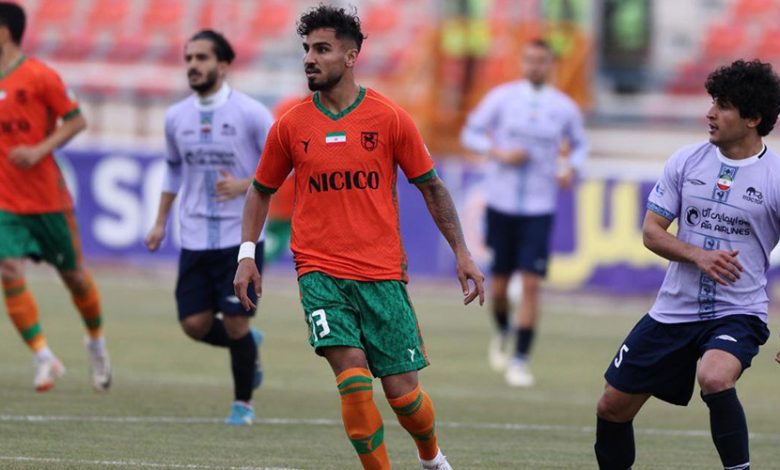 قاتل استقلال خودش را به بازی بزرگ رساند!