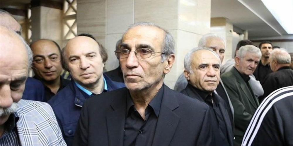 خندیدن مربیان استقلال پس از شکست مقابل الهلال برایم گریه دار بود