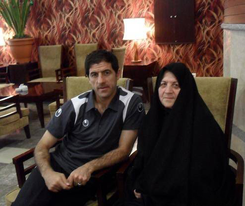 مادر کریم باقری مادر کریم باقری