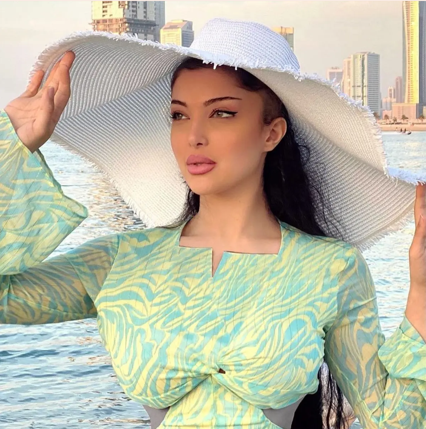 عکس زن سپهر حیدری