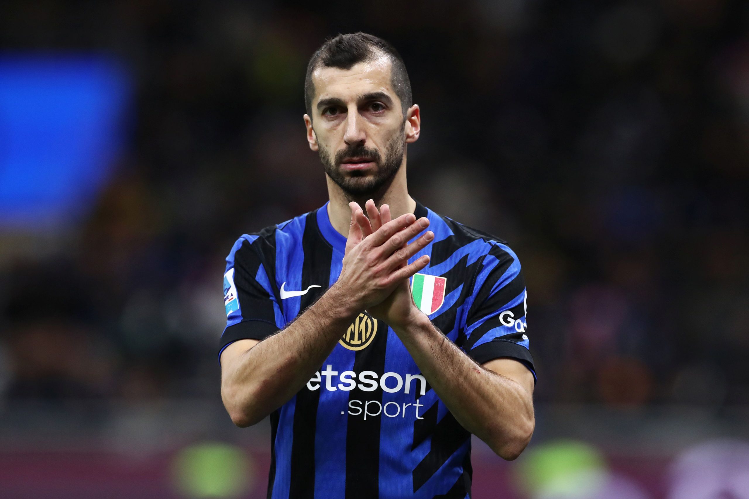 wallpaper for laptop Henrikh Mkhitaryan