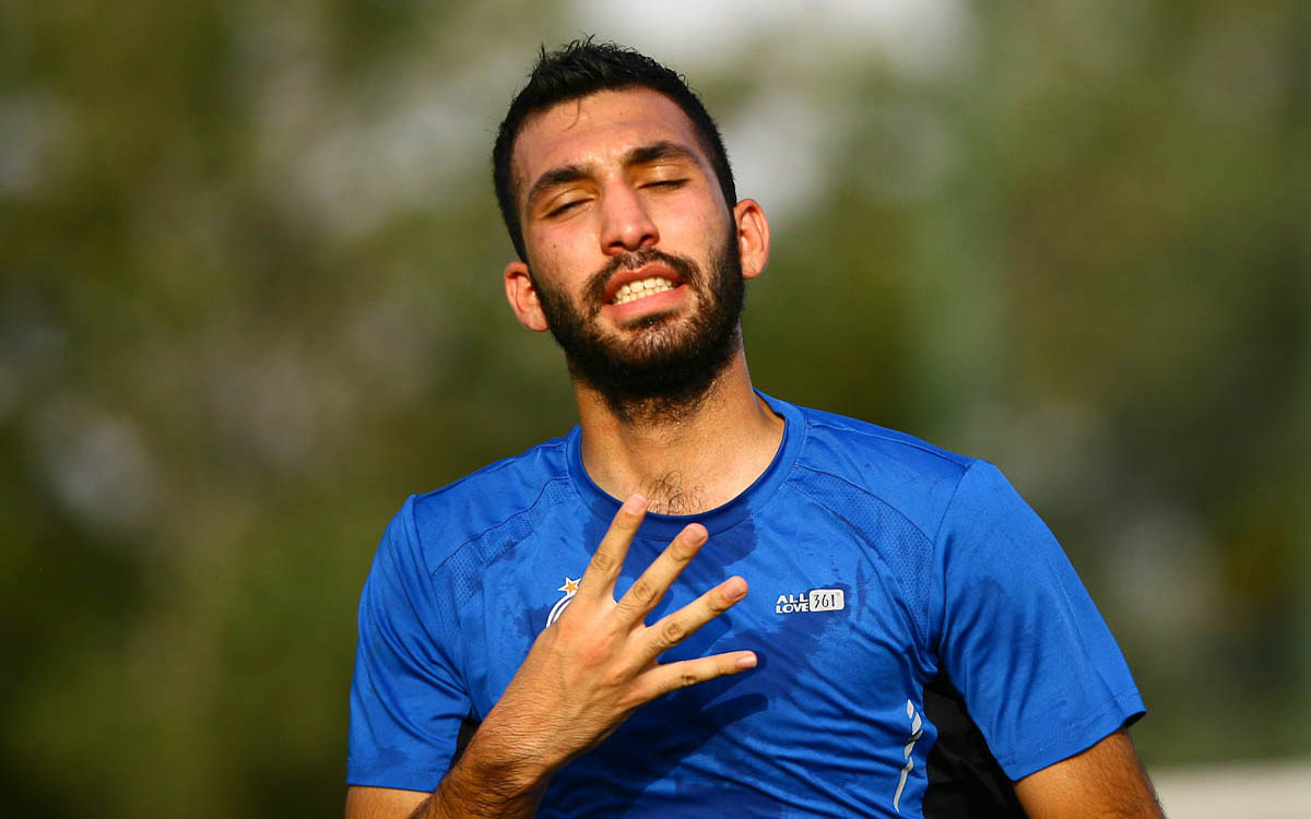 Roozbeh Cheshmiwallpaper