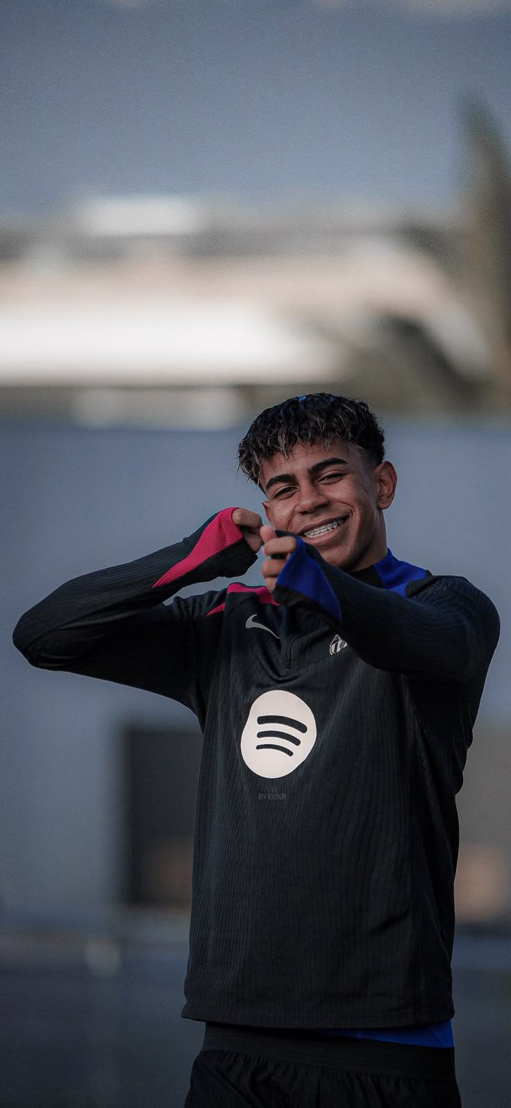 Lamine Yamal wallpaper for laptop