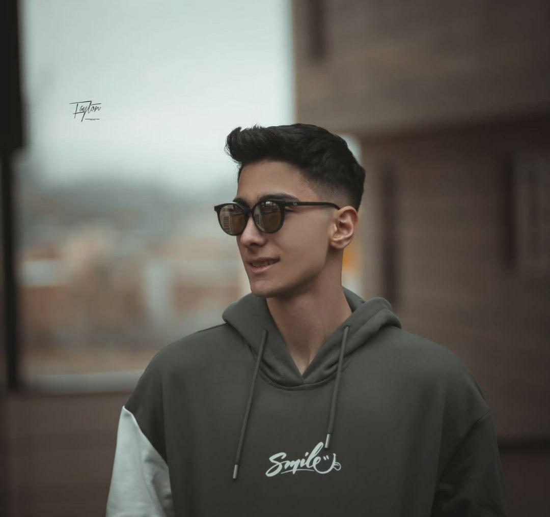 عکس پویا آریاخواه 