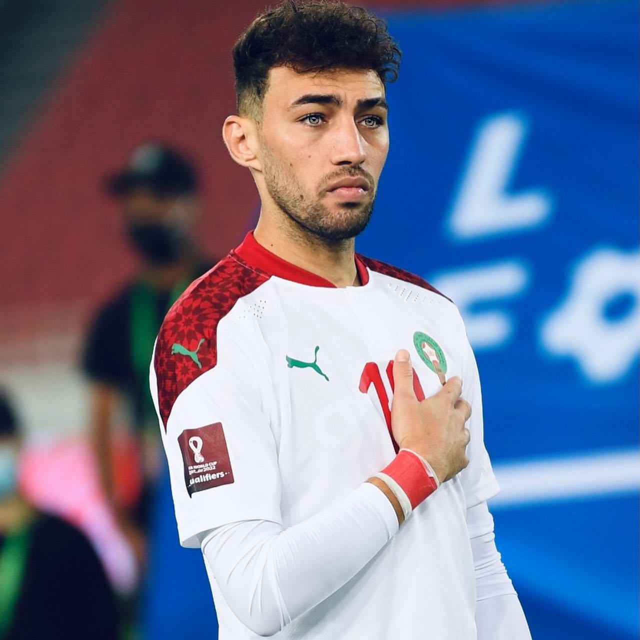 wallpaper for laptop Munir El Haddadi