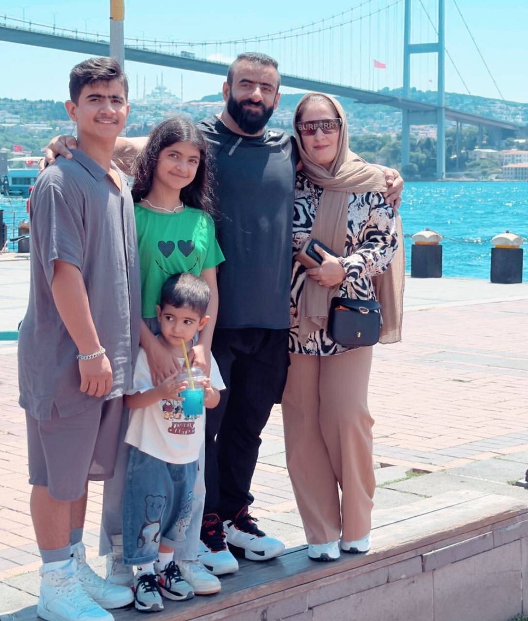 عکس هادی چوپان و همسرش