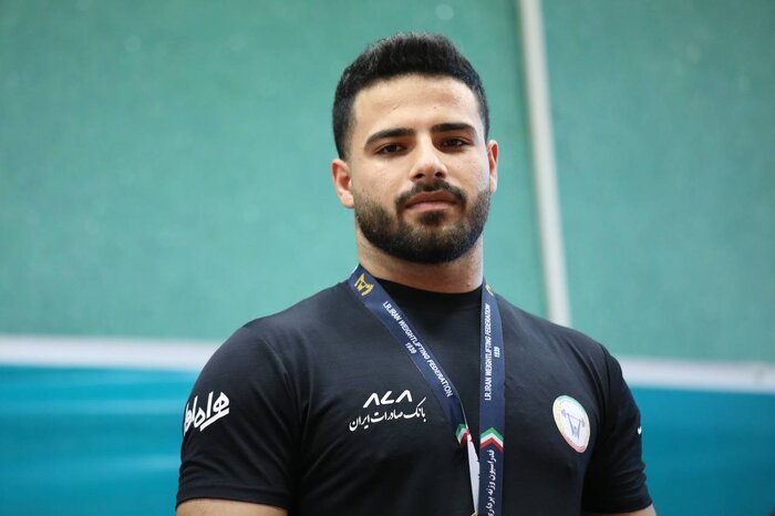 عکس پروفایل علیرضا معینی