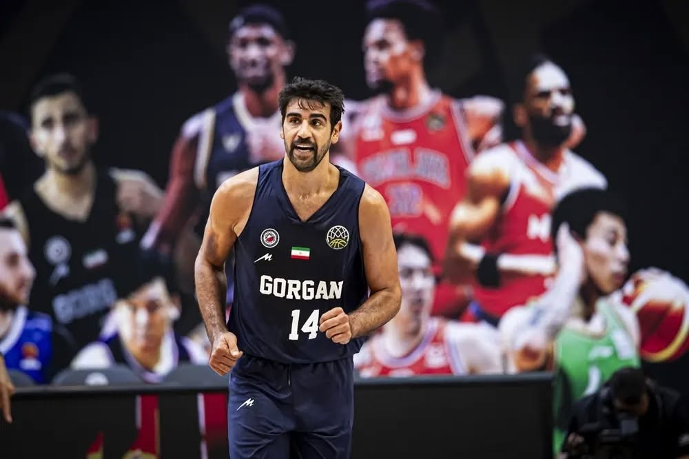 والپیپر ارسلان کاظمی فوتبالی 2025 