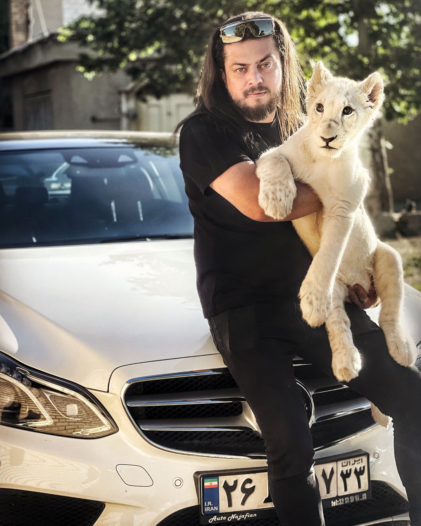 عکس عارف غفوری شعبده باز ارومیه ای 