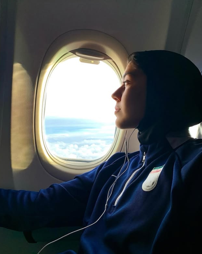 والپیپر آتنا توفیق فوتبالی 2025