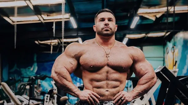 عکس درک لانسفورد بدنساز