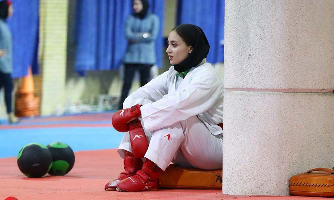 والپیپر مبینا حیدری