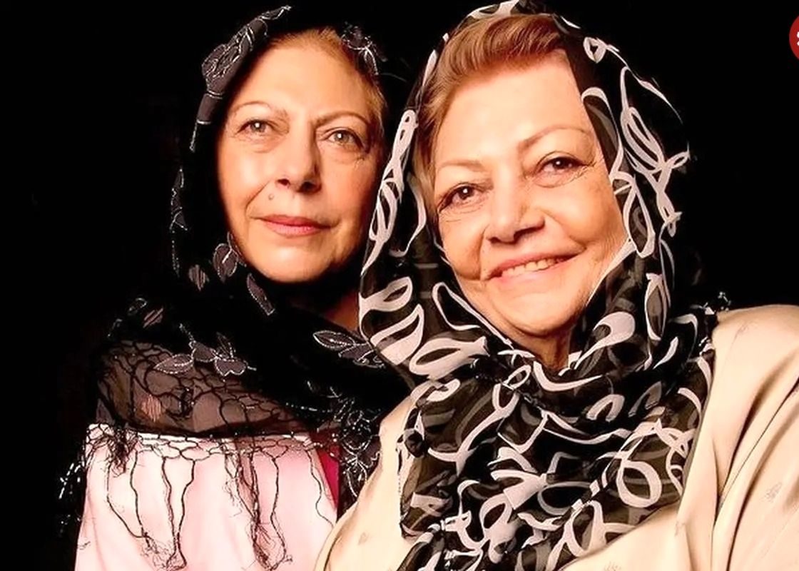 عکس قاسمی ثریا و مادرش