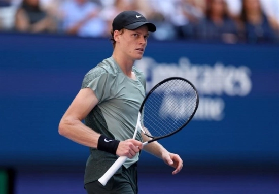 یانیک سینر والپیپر یانیک سینر والپیپر