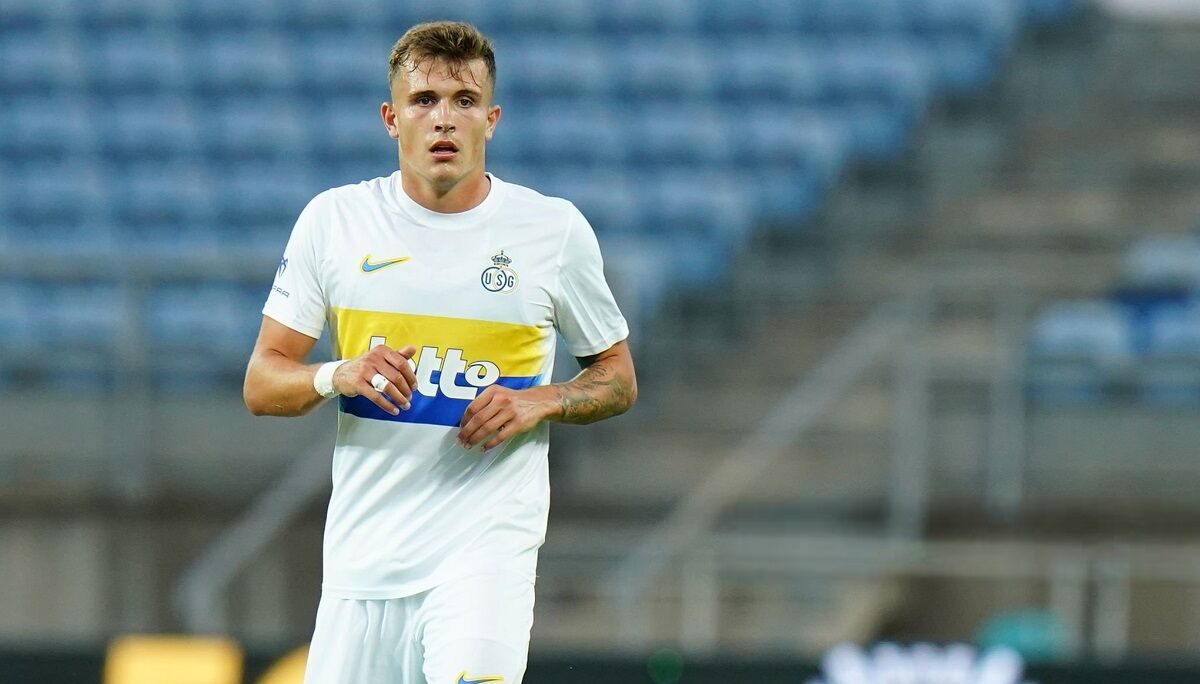 عکس پروفایل دنیس اکرت عکس پروفایل دنیس اکرت