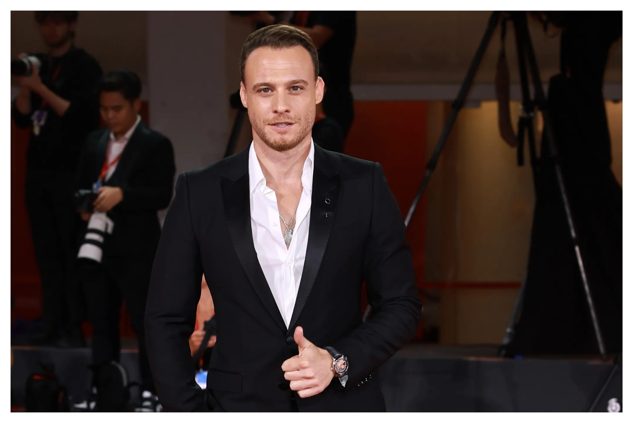 عکس های کرم بورسین عکس های کرم بورسین