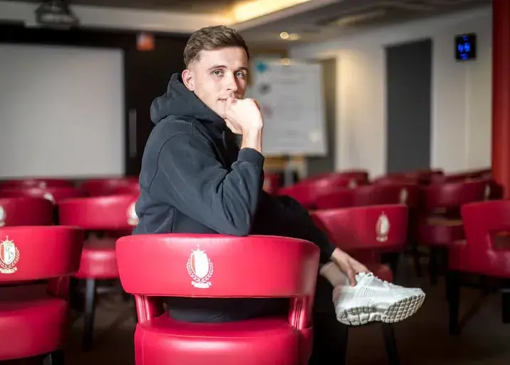 عکس جذاب دنیس اکرت عکس جذاب دنیس اکرت